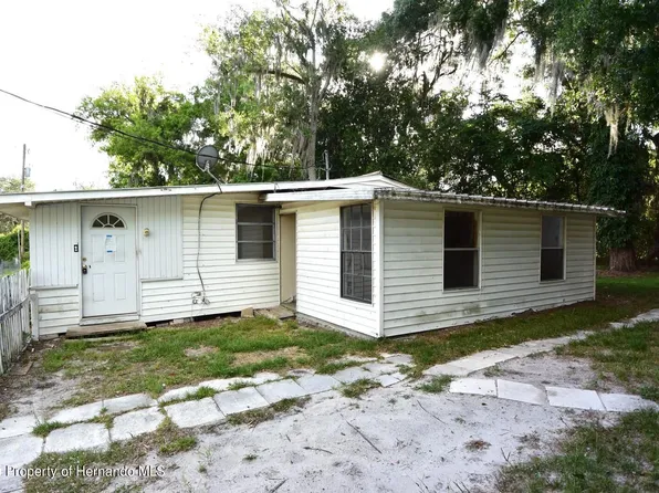 5172 S Alligator Pl, Floral City, FL 34436