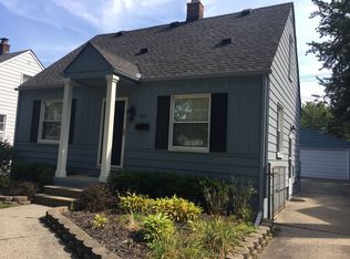 322 N Rembrandt Ave, Royal Oak, MI 48067