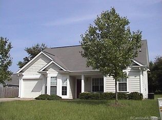 100 Indian Paint Brush Dr, Mooresville, NC 28115