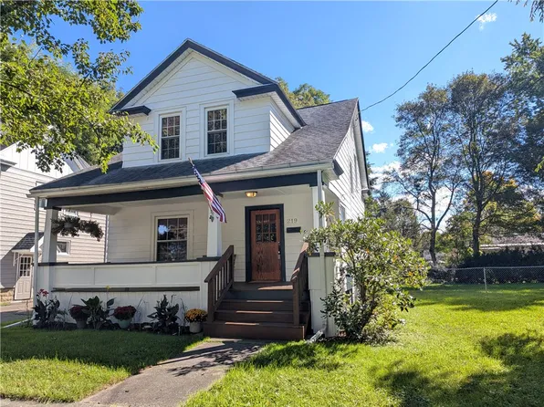 219 W 14th St, Elmira Heights, NY 14903