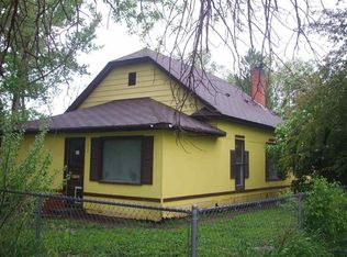 302 S L St, Livingston, MT 59047