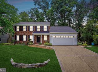 9011 Penn Manor Ct, Springfield, VA 22153