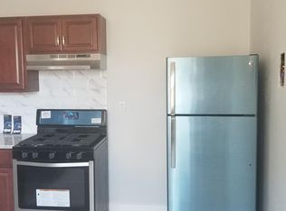 524 3rd St, Newark, NJ 07107