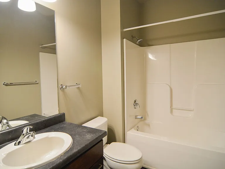 The Junction Apartments — Photo 96
