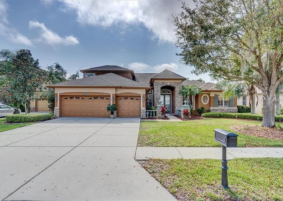1st image of 16831 Ivy Lake Dr