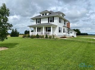 11481 W Bier Rd, Oak Harbor, OH 43449