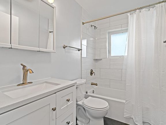 5th image of 4923 Prospect Ave