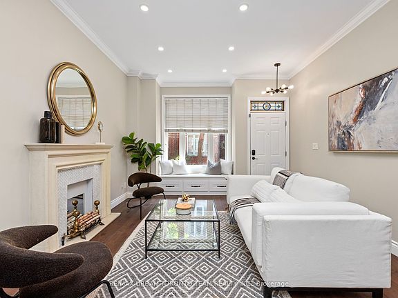 4th image of 12 Old Primrose Ln