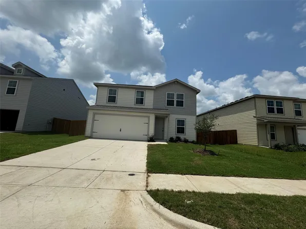 541 Tall Meadow Dr, Cleburne, TX