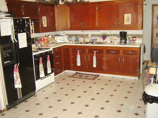1st image of 158 Indianhead Dr