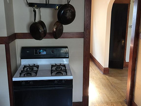 2nd image of 148 W Winspear Ave
