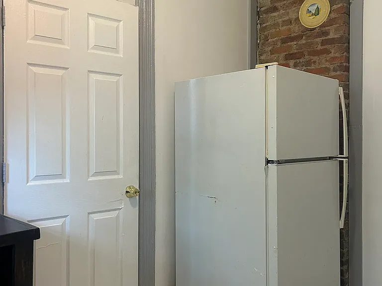 147 Emerson St #147 — Photo 13
