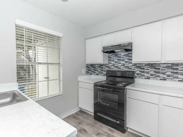 Redstone Vista Apartments