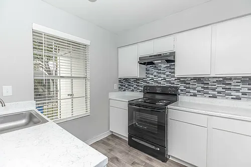 Redstone Vista Apartments Photo 1