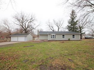 4233 E Sheridan Ave, Des Moines, IA 50317