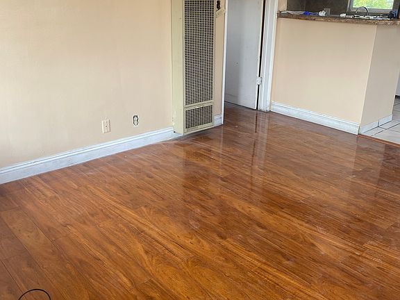 4th image of 12502 S Atlantic Ave
