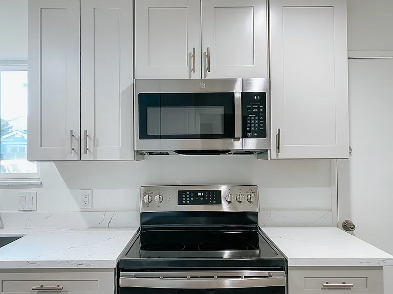 3697 Camden Ave — Photo 1