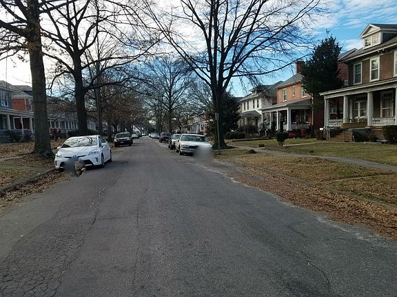 5th image of 2920 Moss Side Ave