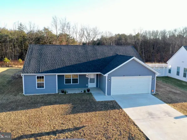 180 Sanibel Way, Martinsburg, WV 25405