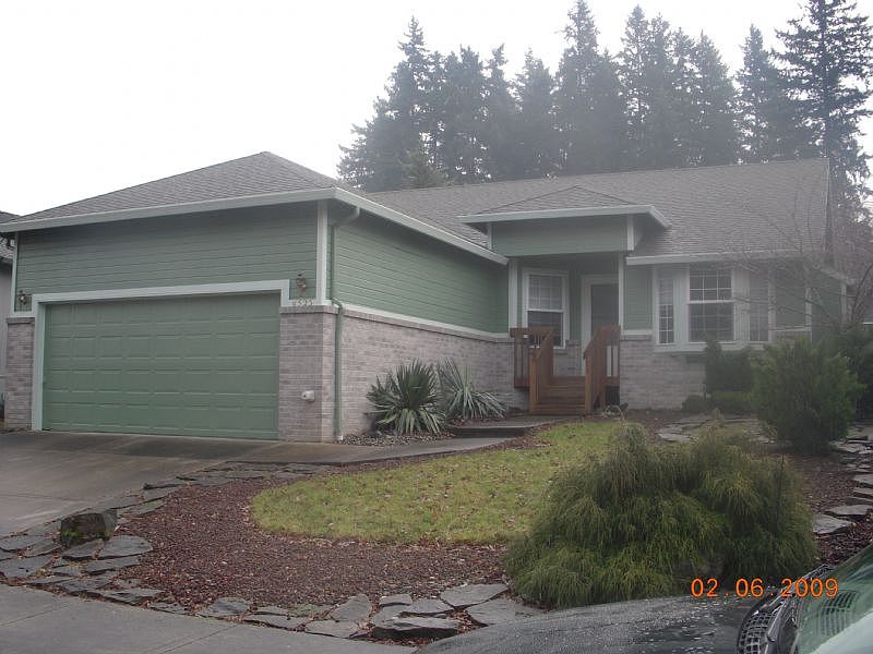 1st image of 8525 NE 15th St