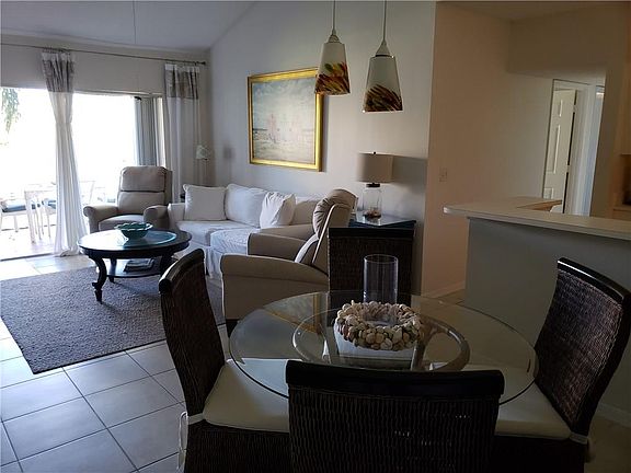 4th image of 1610 N 42nd Cir APT 202