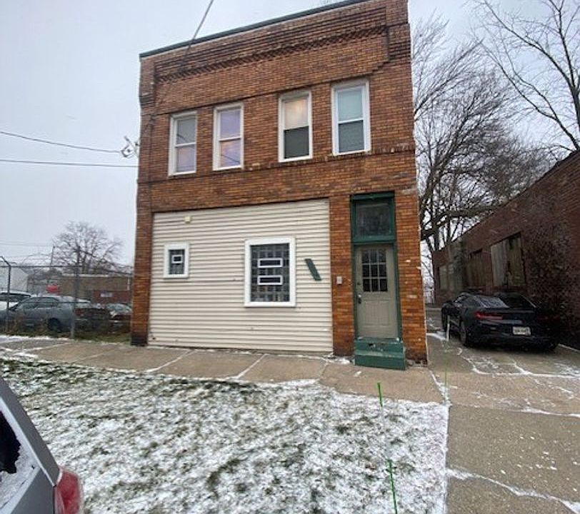 1st image of 1119 Johnston St APT 4