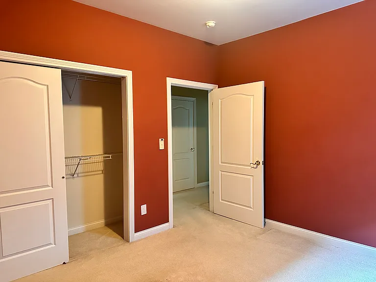 625 Vincent Way — Photo 27