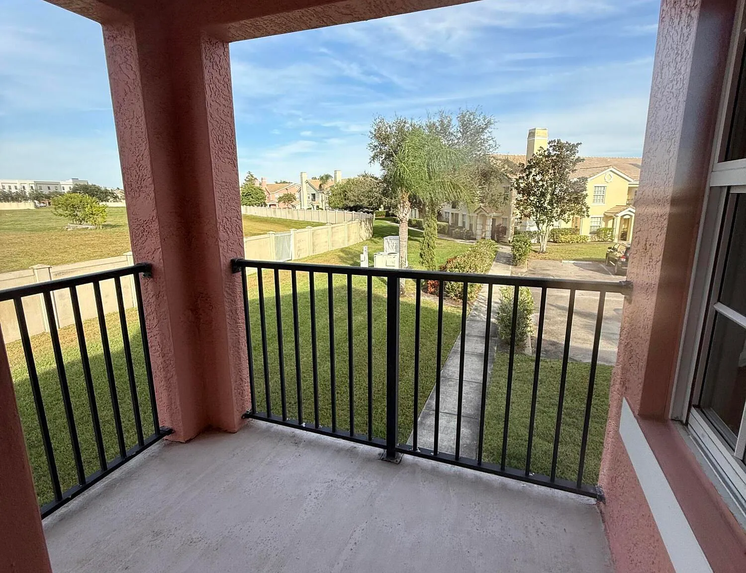 2 bed, 2.0 bath, 1350 sqft, $2,750 — Photo 3