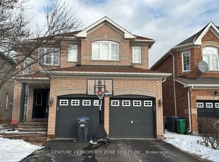 3171 Countess Cres E, Mississauga, ON L5M 0E2