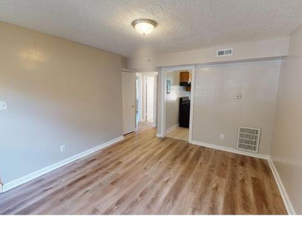 3317 15th St SE SUITE 1