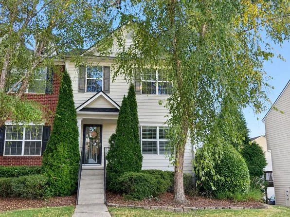 813 Society Ct, Woodstock, GA 30188