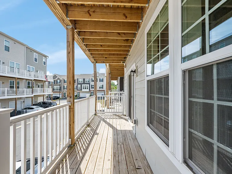 13941 Gary Fisher Trl — Photo 48