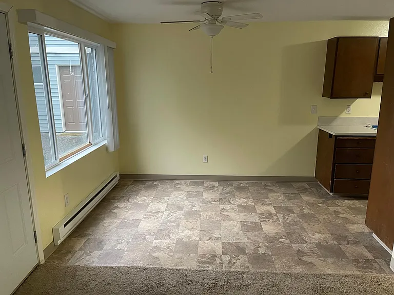 3201 Oakes Ave #3 — Photo 6