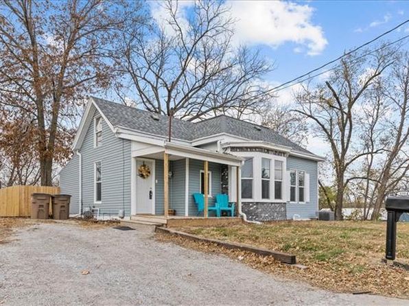 Atchison Real Estate Atchison Ks Homes For Sale Zillow