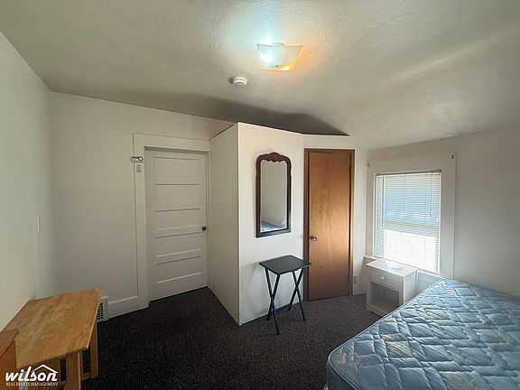 4th image of 302 S 8th Ave #2