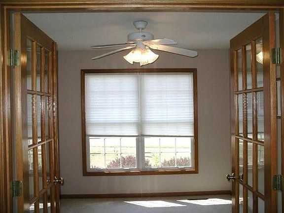 Office/Formal dining room