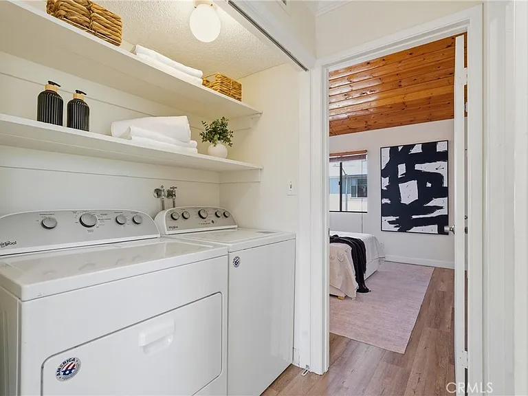 1433 S Beverly Dr — Photo 20