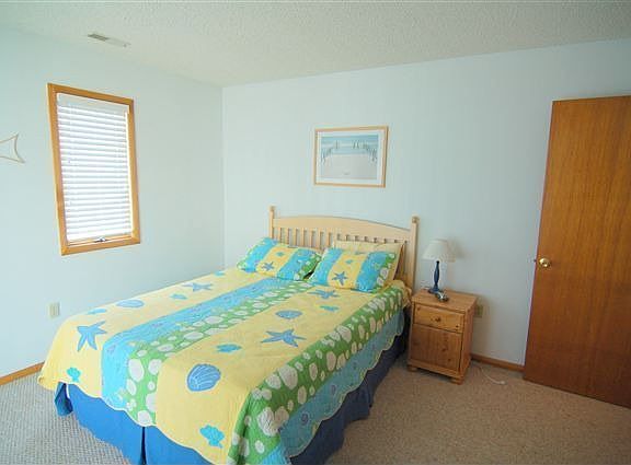 3rd image of 121 86th St #E