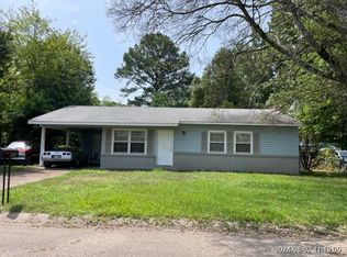 608 Cypress St, Columbus, MS 39702