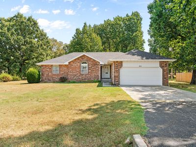 120 N Oak Grove Street, Marshfield, MO, 65706