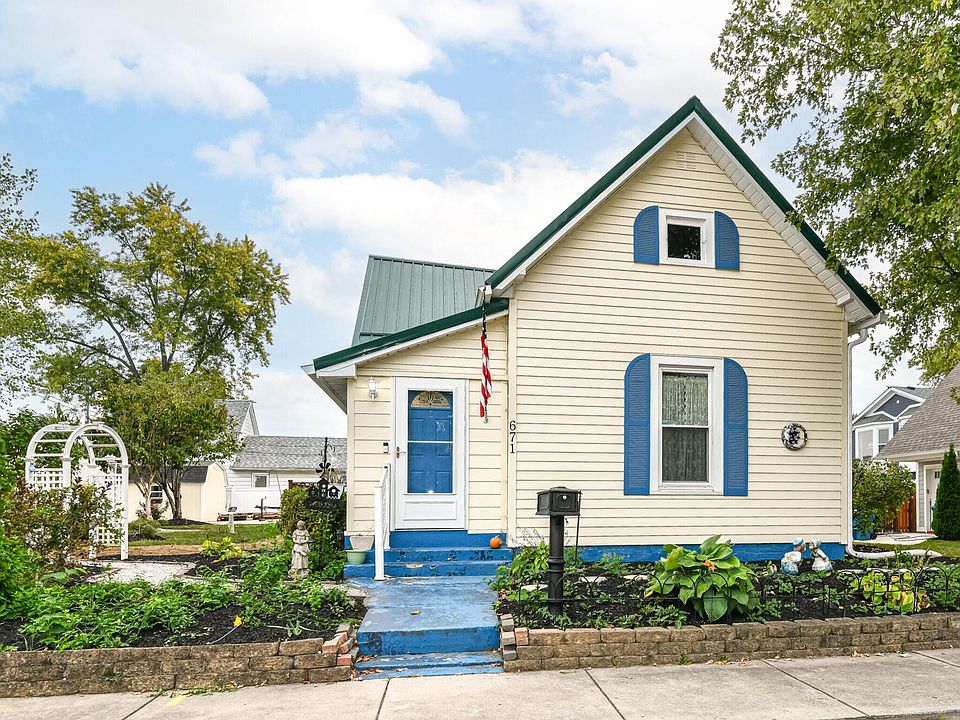 1st image of 671 Hannibal St