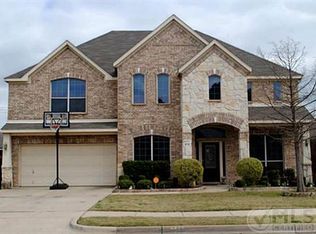 916 Evergreen Ln, Burleson, TX 76028