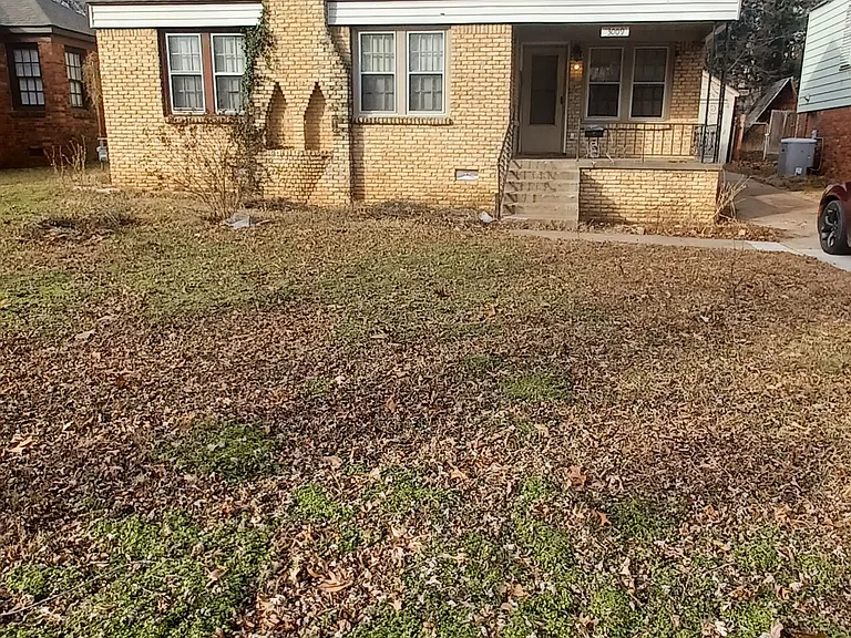 3009 NW 11th St — Photo 1