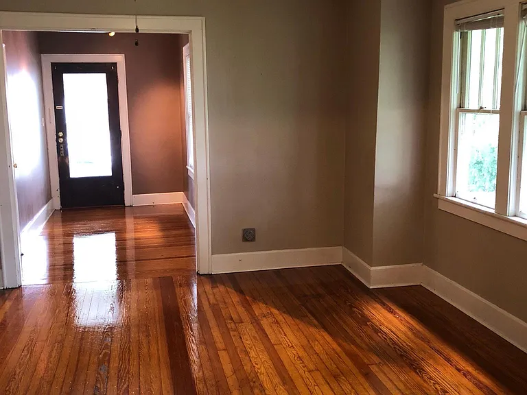 1109 W Rex St — Photo 19