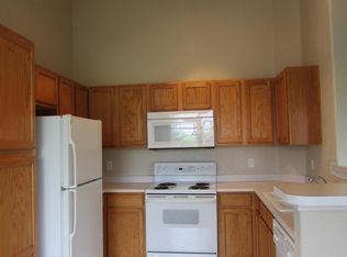 3928 Riviera Grv APT 202, Colorado Springs, CO 80922