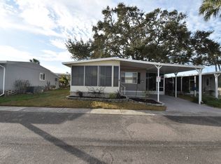 476 Cardinal Ln, Largo, FL 33770