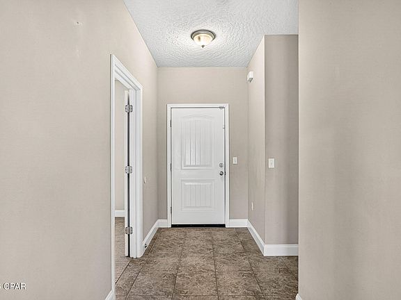 4th image of 4614 Hermosa Rd