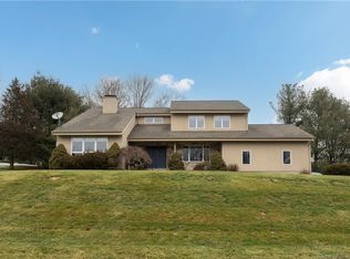 3 Wilbraham Ct, Branford, CT 06405