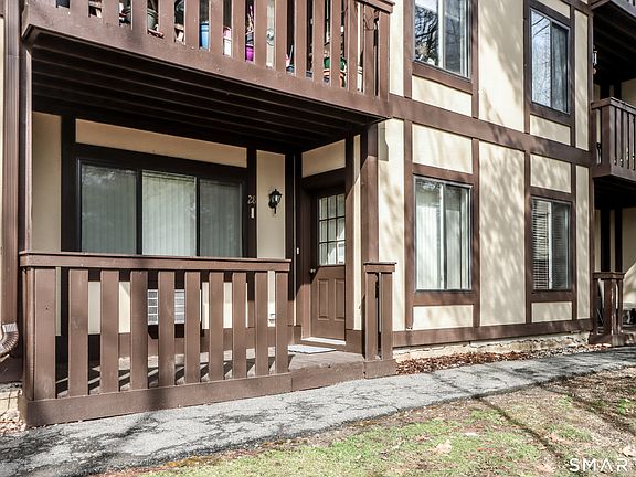 3rd image of 28 Rollingwood Drive #28