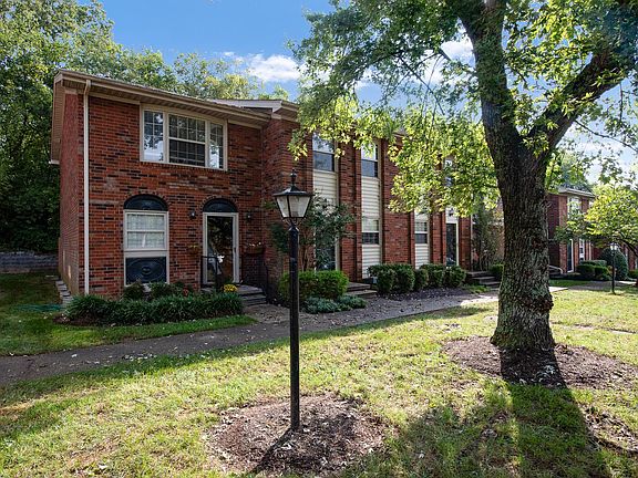 5th image of 6527 Deane Hill Dr APT 40